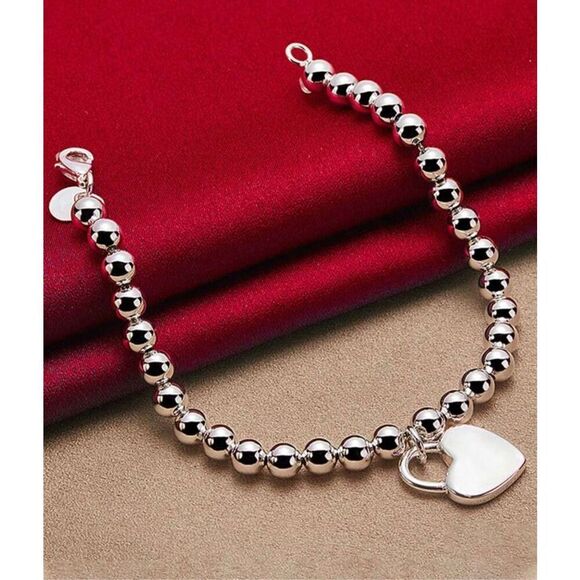 Silver Heart Lock Beaded Bracelet - Picture 1 of 7